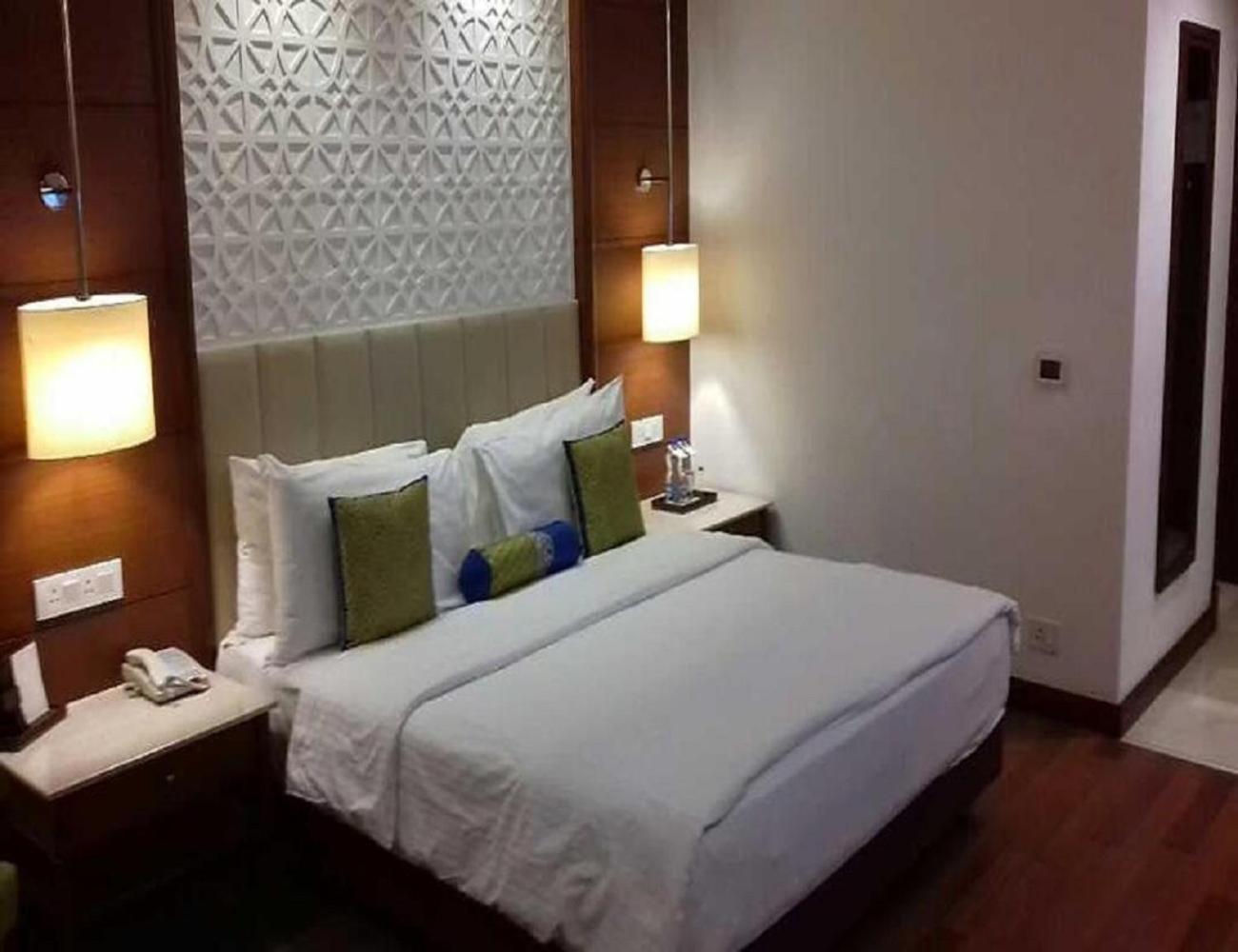 Hotel Tu Casa Delhi Airport นิวเดลี ภายนอก รูปภาพ